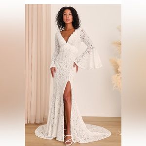 Lulus Ivory Lace Bell Sleeve Maxi Dress size medium
